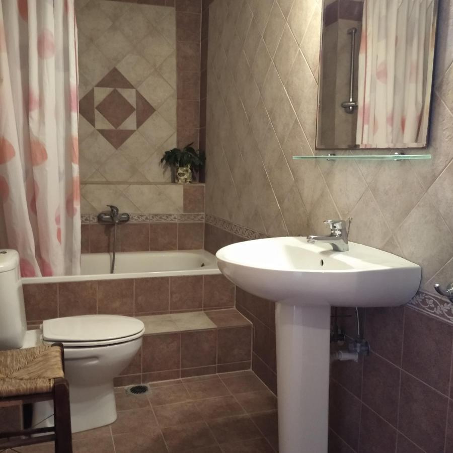 Xenia Palace Luxury Apartments Vrasná Buitenkant foto
