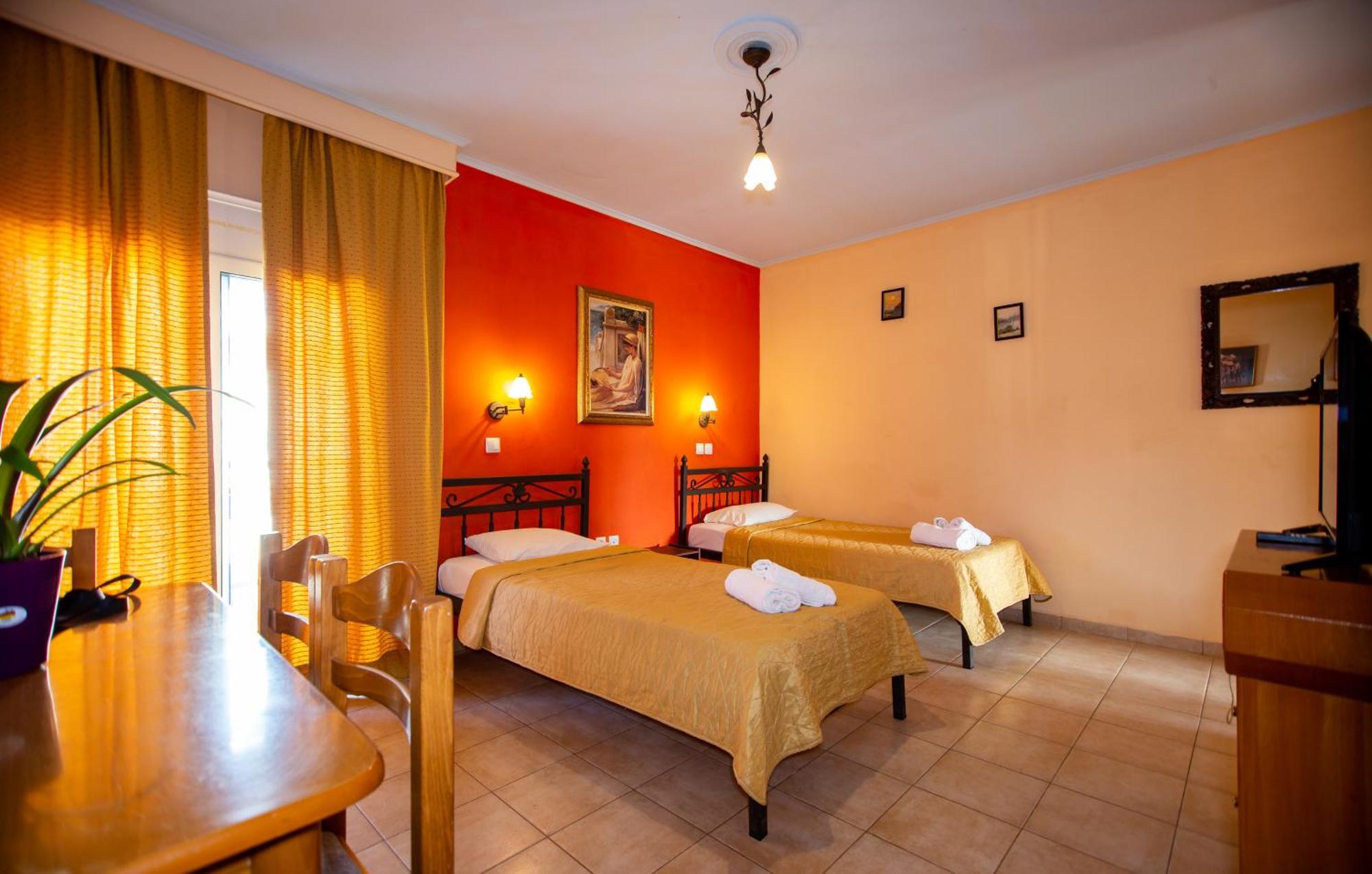Xenia Palace Luxury Apartments Vrasná Buitenkant foto