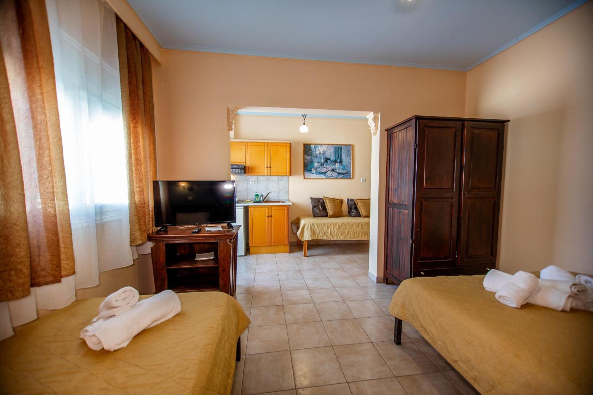 Xenia Palace Luxury Apartments Vrasná Buitenkant foto