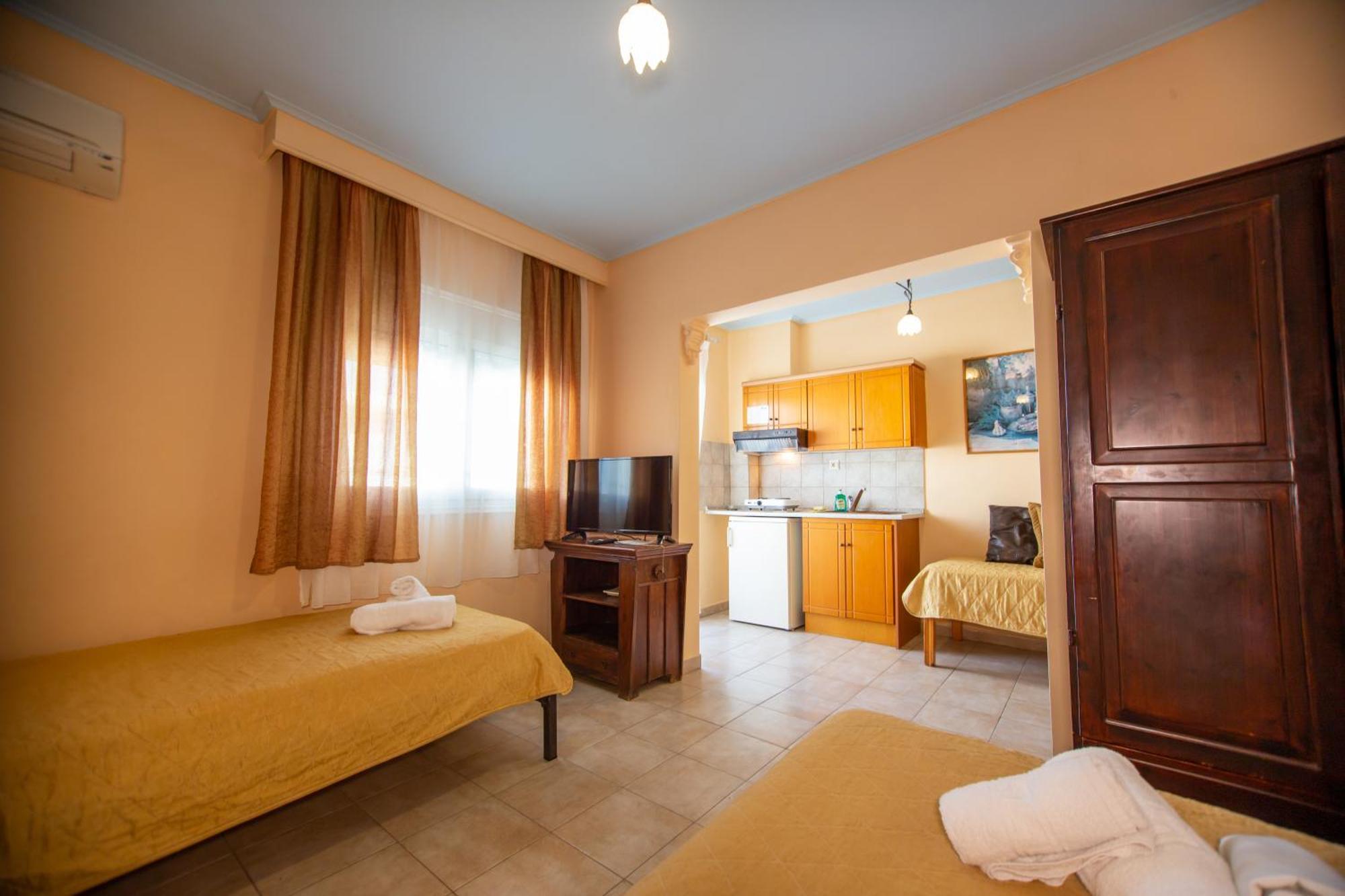 Xenia Palace Luxury Apartments Vrasná Buitenkant foto