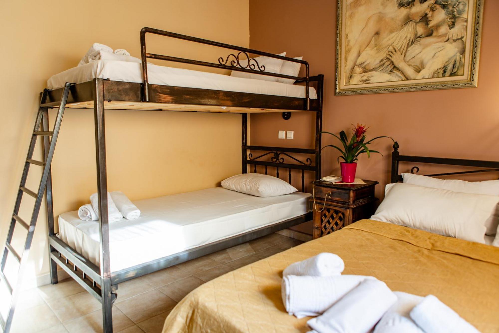 Xenia Palace Luxury Apartments Vrasná Buitenkant foto